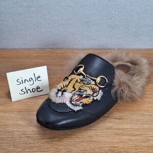 Gucci SINGLE LEFT SHOE ONLY Princetown Mule Women 6  Black Fur Horsebit Tiger